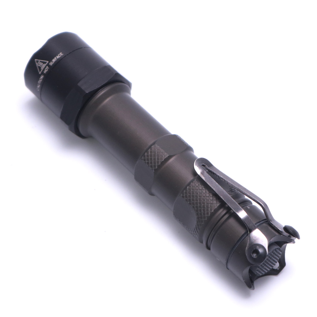 vitalgear 2セルボディsurefire E2ヘッド ライト/ランタン 木更津